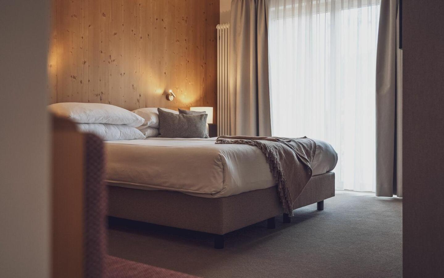 Classic Double Room,1765158531:JPEG